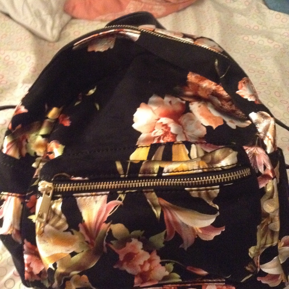 Mini backpack